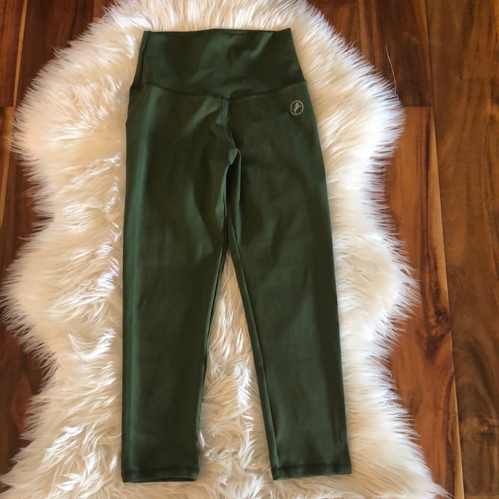 High-Waist Olive Green Scrunch Seam Leggings - Picture 5 of 8
